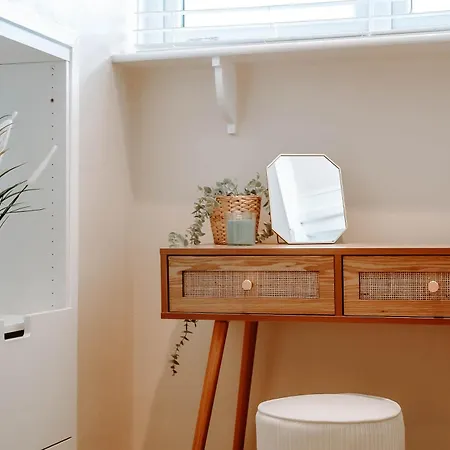 The Mayfield Townhouse - Central - 3 Bedrooms With Garden * 해러게이트