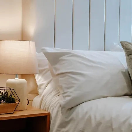 The Mayfield Townhouse - Central - 3 Bedrooms With Garden * 해러게이트