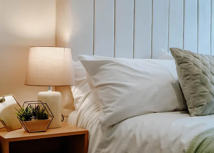 The Mayfield Townhouse - Central - 3 Bedrooms With Garden * Harrogate