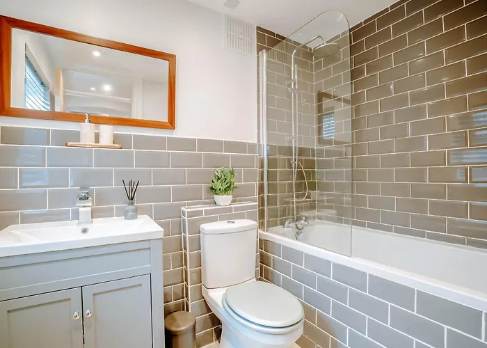 The Mayfield Townhouse - Central - 3 Bedrooms With Garden * Harrogate